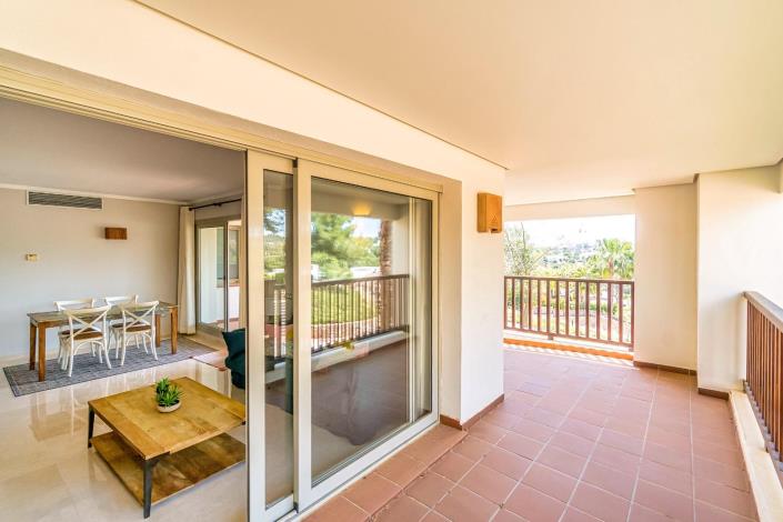 Image No.18-3 Bed Apartment for sale