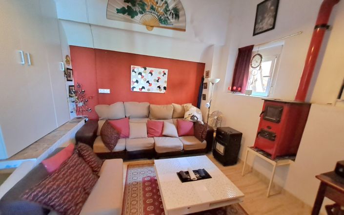 Image No.13-2 Bed House for sale