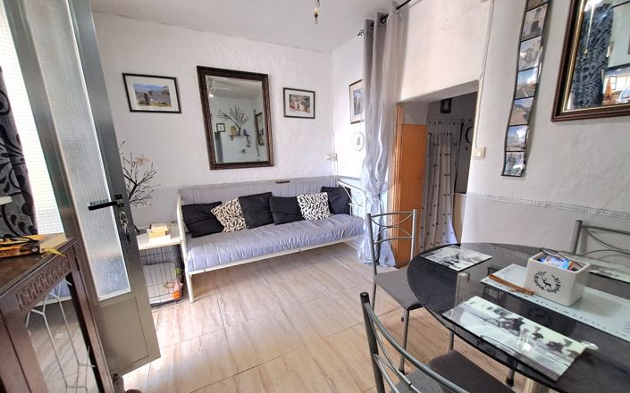 Image No.2-2 Bed House for sale