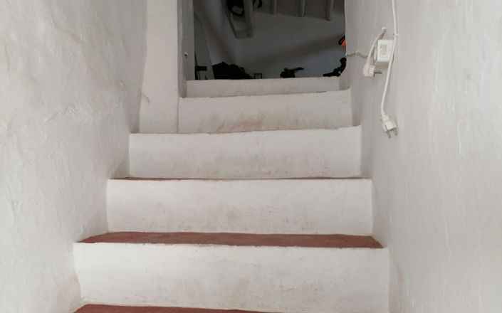 Image No.21-4 Bed House for sale