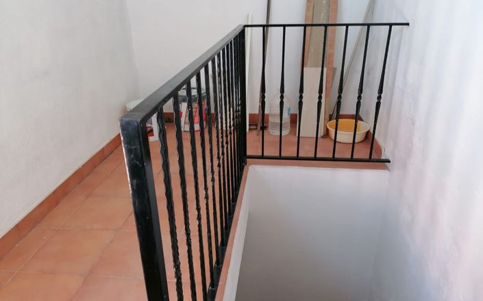 Image No.26-3 Bed House for sale