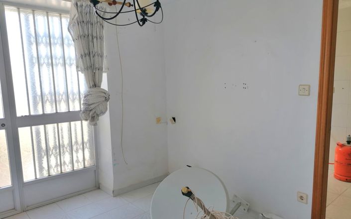 Image No.7-3 Bed House for sale