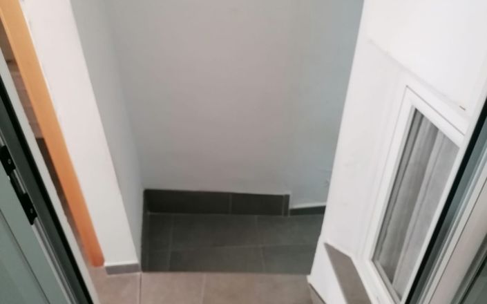 Image No.12-2 Bed House for sale