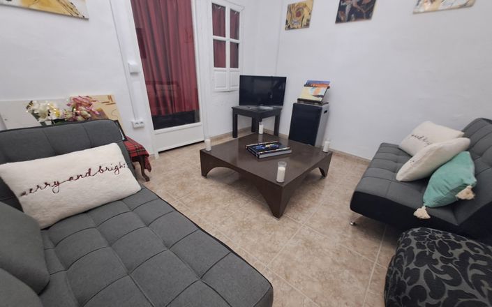 Image No.15-4 Bed House for sale