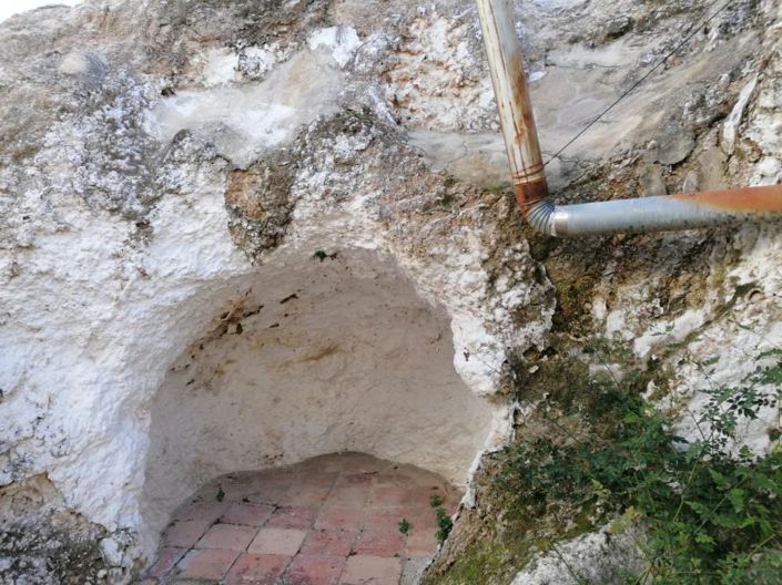 Image No.17-3 Bed House for sale