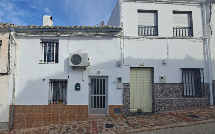 Image No.26-2 Bed House for sale