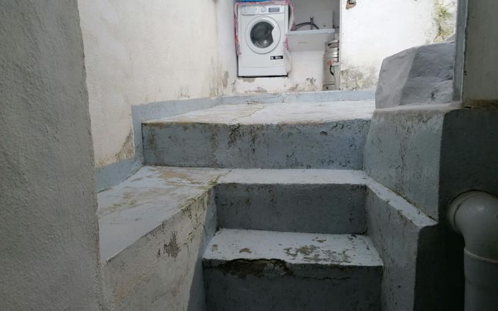 Image No.12-1 Bed House for sale