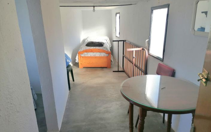 Image No.24-5 Bed House for sale