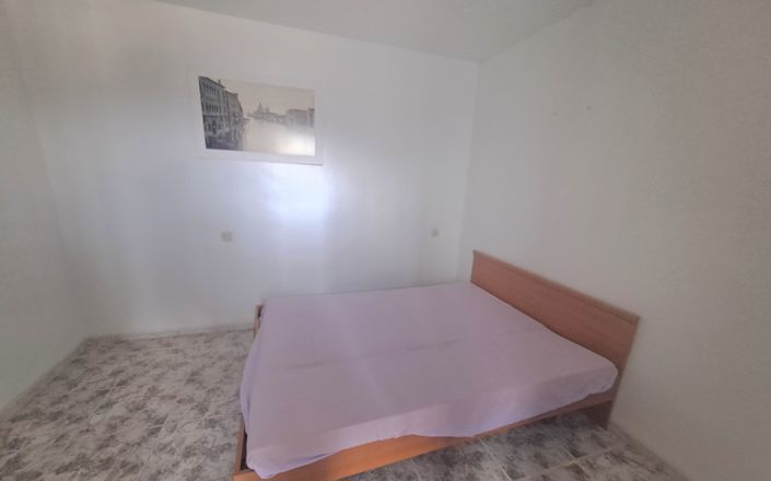 Image No.11-3 Bed House for sale