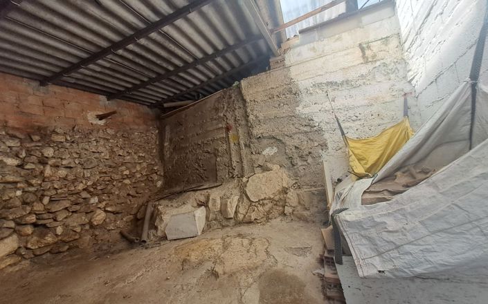 Image No.24-3 Bed House for sale