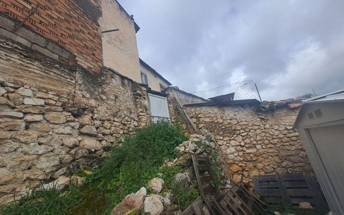 Image No.16-3 Bed House for sale