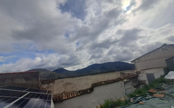 Image No.21-3 Bed House for sale