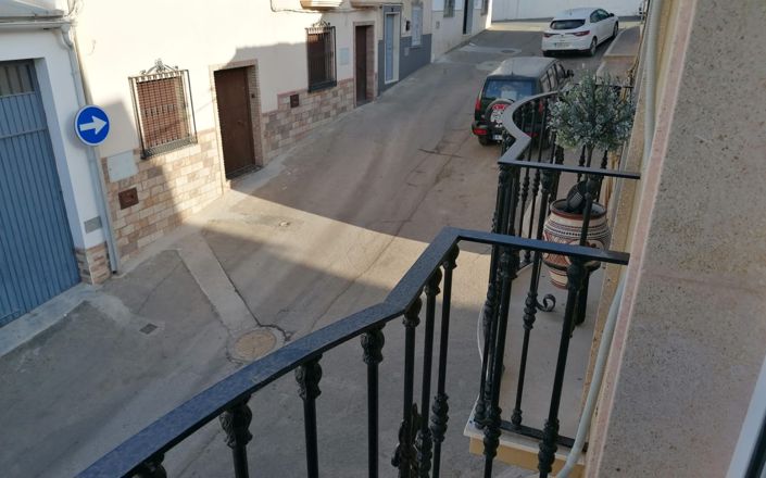 Image No.39-3 Bed House for sale