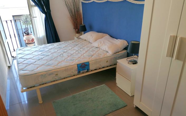 Image No.45-3 Bed House for sale