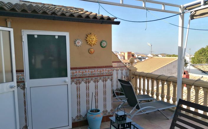 Image No.74-3 Bed House for sale