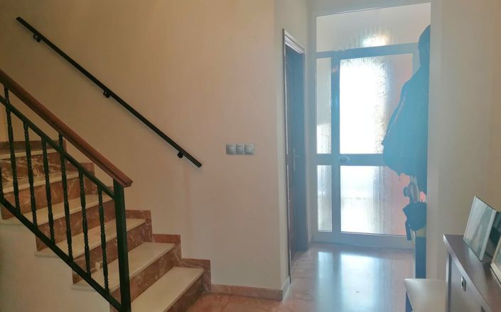 Image No.4-4 Bed House for sale