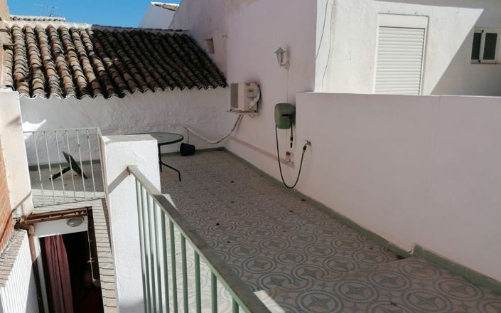 Image No.14-3 Bed House for sale