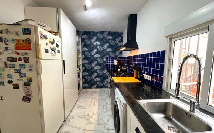 Image No.13-5 Bed House for sale