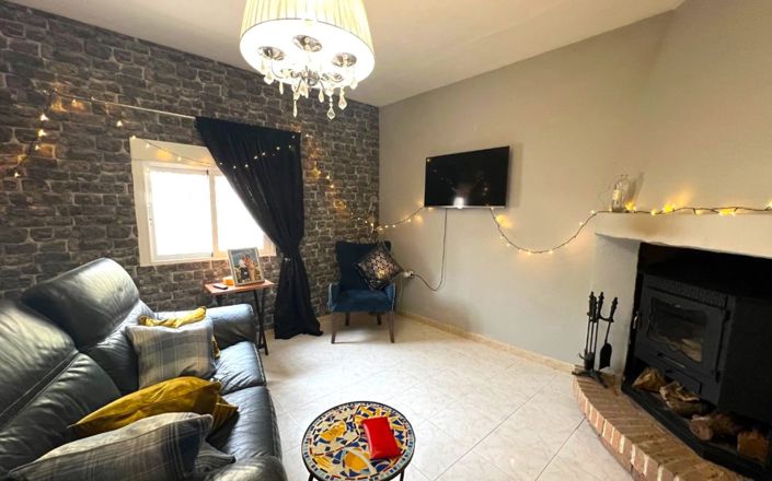 Image No.24-5 Bed House for sale