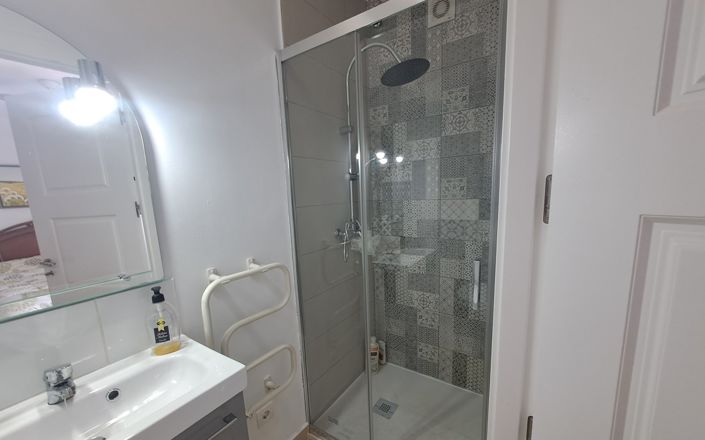 Image No.29-4 Bed House for sale