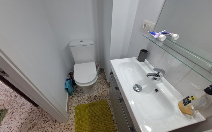 Image No.30-4 Bed House for sale