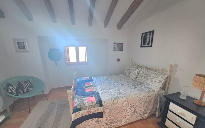 Image No.27-3 Bed House for sale