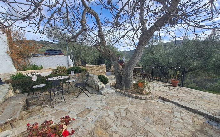 Image No.12-3 Bed House for sale