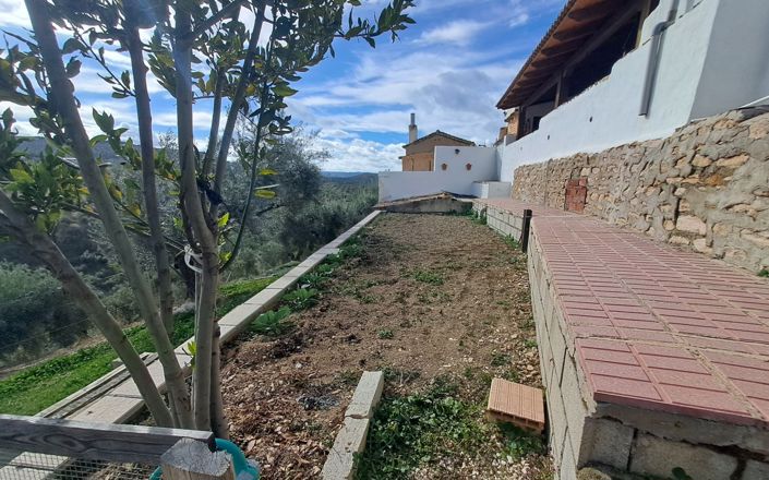 Image No.15-3 Bed House for sale