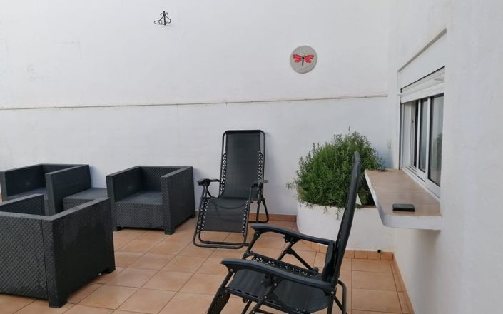 Image No.12-3 Bed House for sale