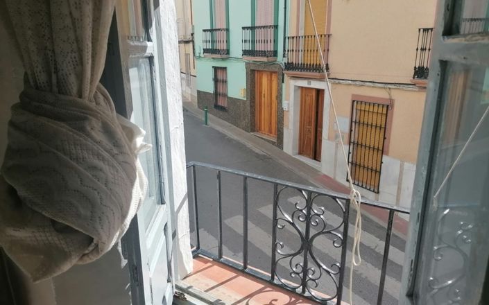 Image No.25-4 Bed House for sale