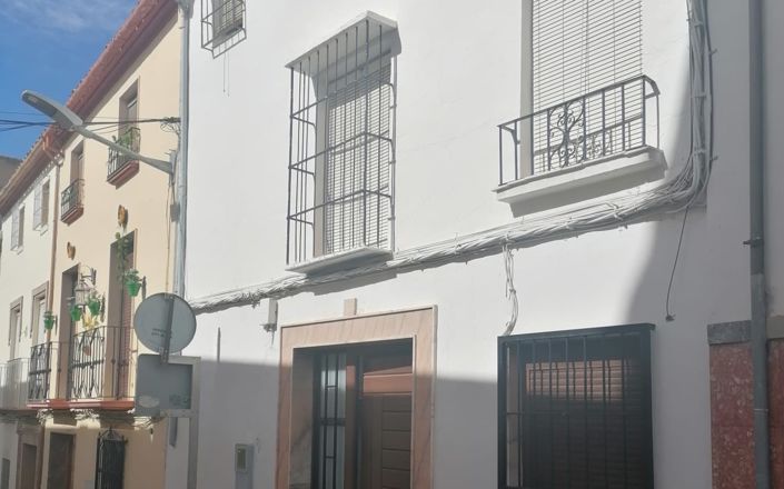 Image No.39-4 Bed House for sale