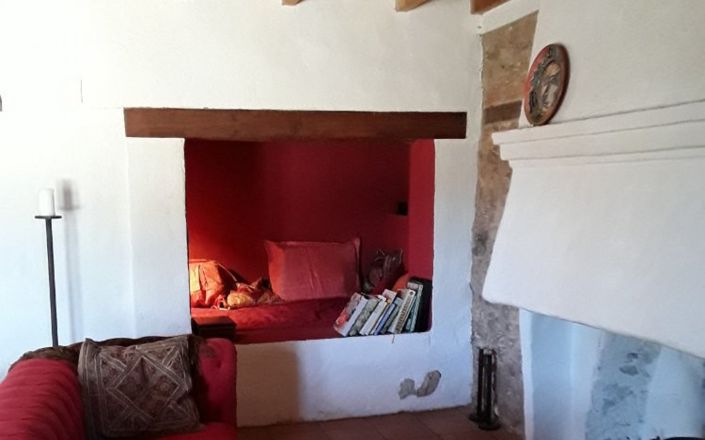 Image No.12-6 Bed House for sale