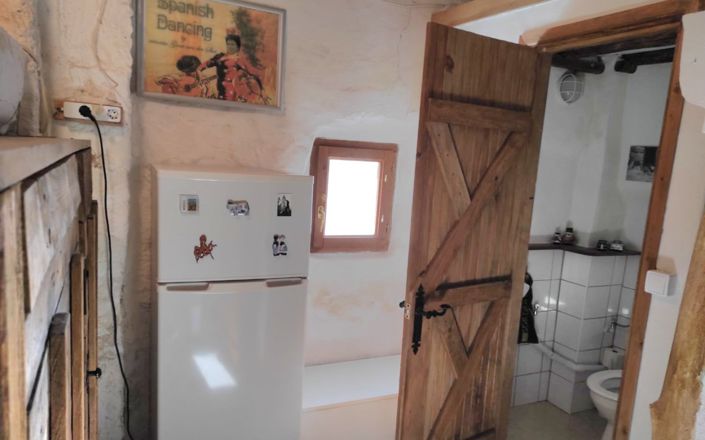 Image No.9-3 Bed House for sale