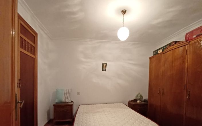 Image No.14-4 Bed House for sale