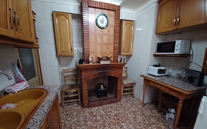 Image No.32-4 Bed House for sale