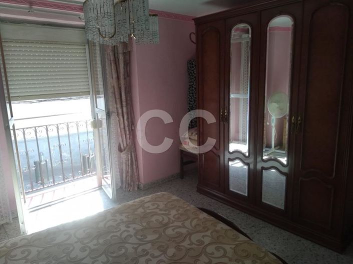 Image No.15-4 Bed House for sale