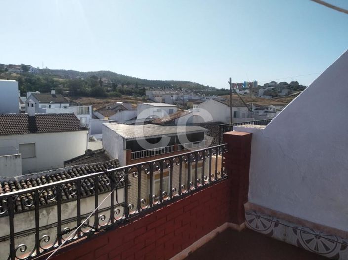 Image No.4-4 Bed House for sale