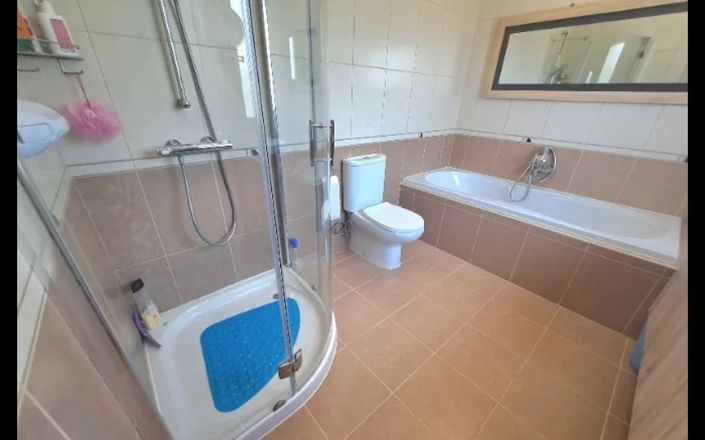 Image No.61-4 Bed House for sale