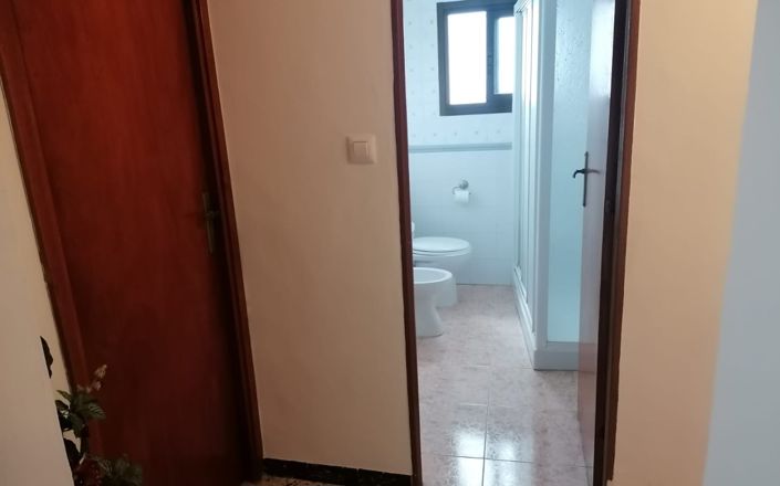 Image No.19-3 Bed House for sale