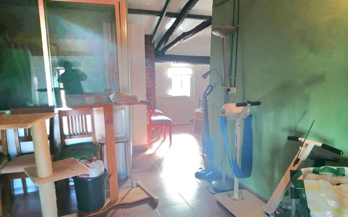 Image No.28-5 Bed House for sale