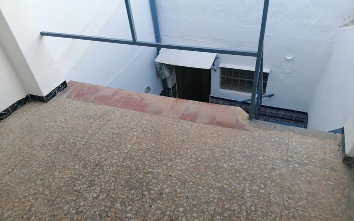 Image No.16-2 Bed House for sale