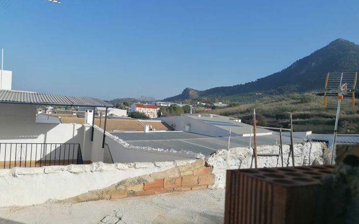 Image No.2-2 Bed House for sale