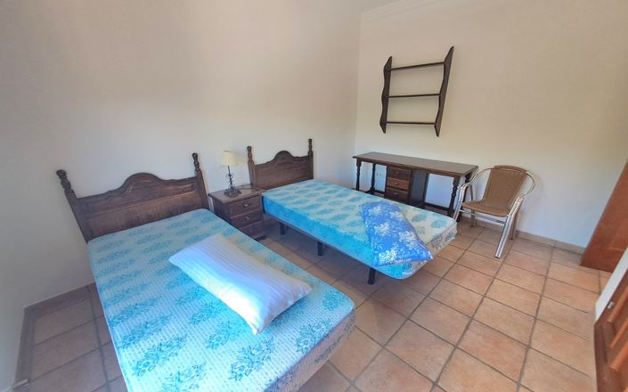 Image No.39-4 Bed House for sale