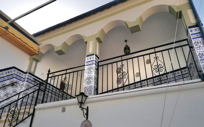 Image No.24-5 Bed House for sale