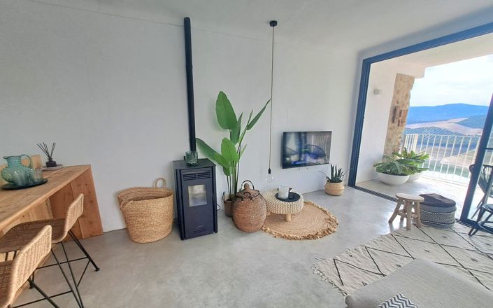 Image No.9-3 Bed House for sale