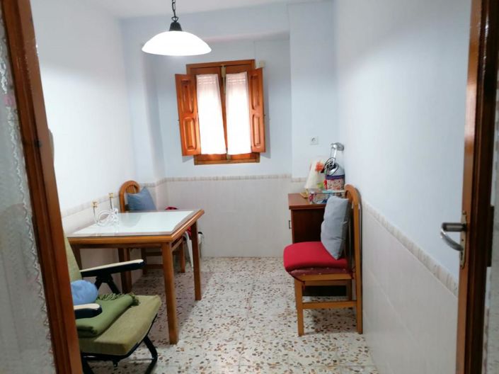 Image No.4-3 Bed House for sale