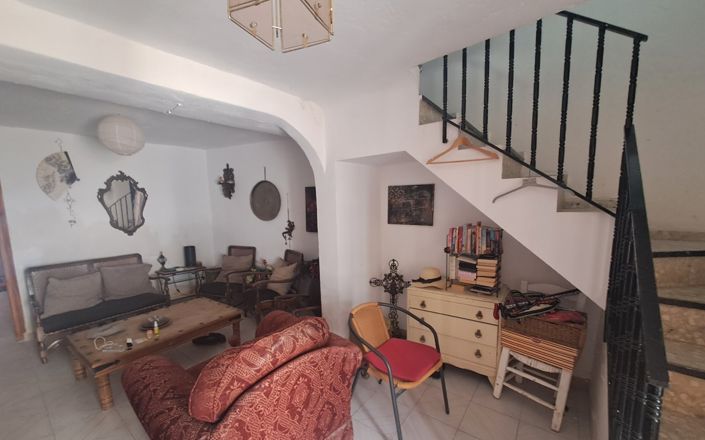 Image No.5-3 Bed House for sale