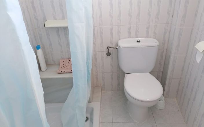 Image No.19-3 Bed House for sale