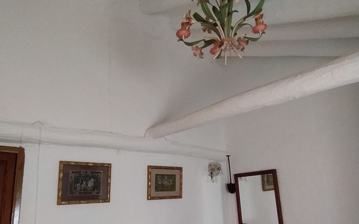 Image No.13-2 Bed House for sale