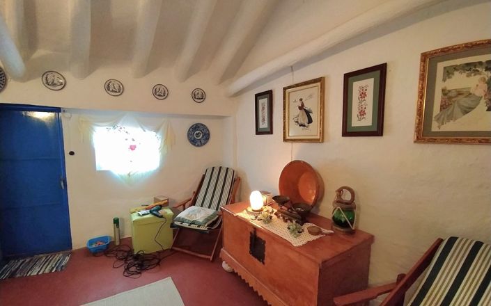 Image No.15-2 Bed House for sale